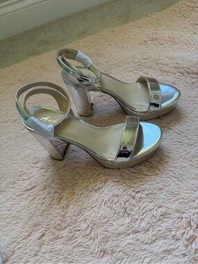 Metallic Silver Platform Block Heel Sandals
